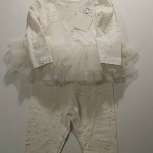 Kardashian Kids 2Pc shirt and pants set size 9m